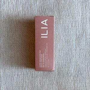 ILIA Super Serum Skin Tint SPF 30 in ST5 Bom Bom